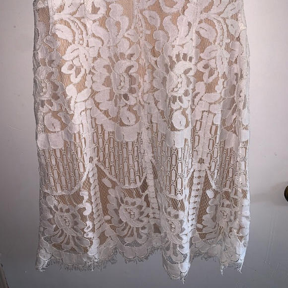 Lulu’s White Lace Dress - Picture 7 of 8